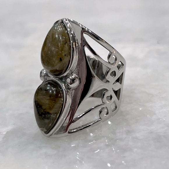 Malagasy Labradorite Large Open Framework Statement Ring - Picture 3 of 12